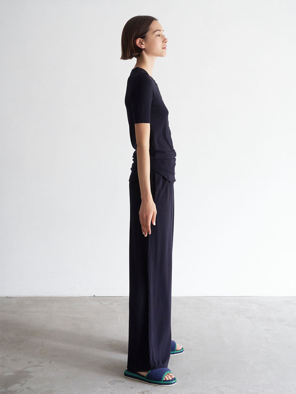 Title 18, Kadın Yuvarlak Yaka Yarım Hırka Kısa Kollu Pant...