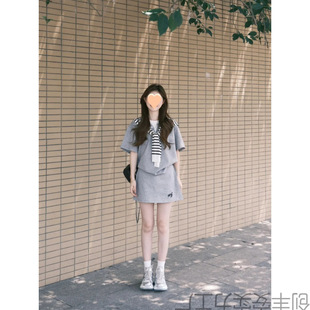 Korean Style Lazy Casual Sportswear Suit for Women Summer College Style Age-Reducing Holiday Two-Piece Short-Sleeved Skirt Two-Piece Trendy Set