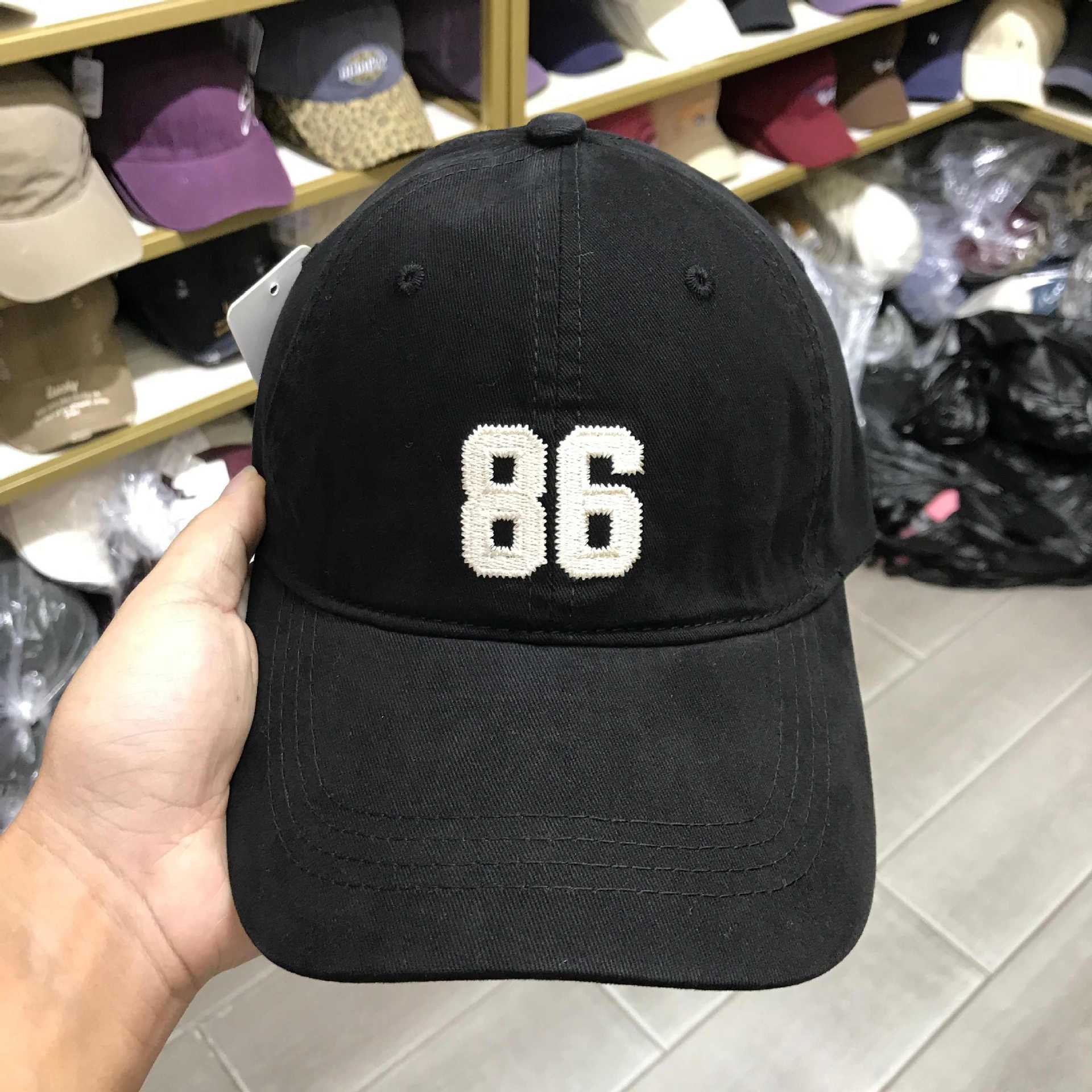 2025 nuevos productos coreanos simple sombrero de béisbol bordado digital mujer sombrero de protección solar de moda japonesa sombrero de boca de pato hombre