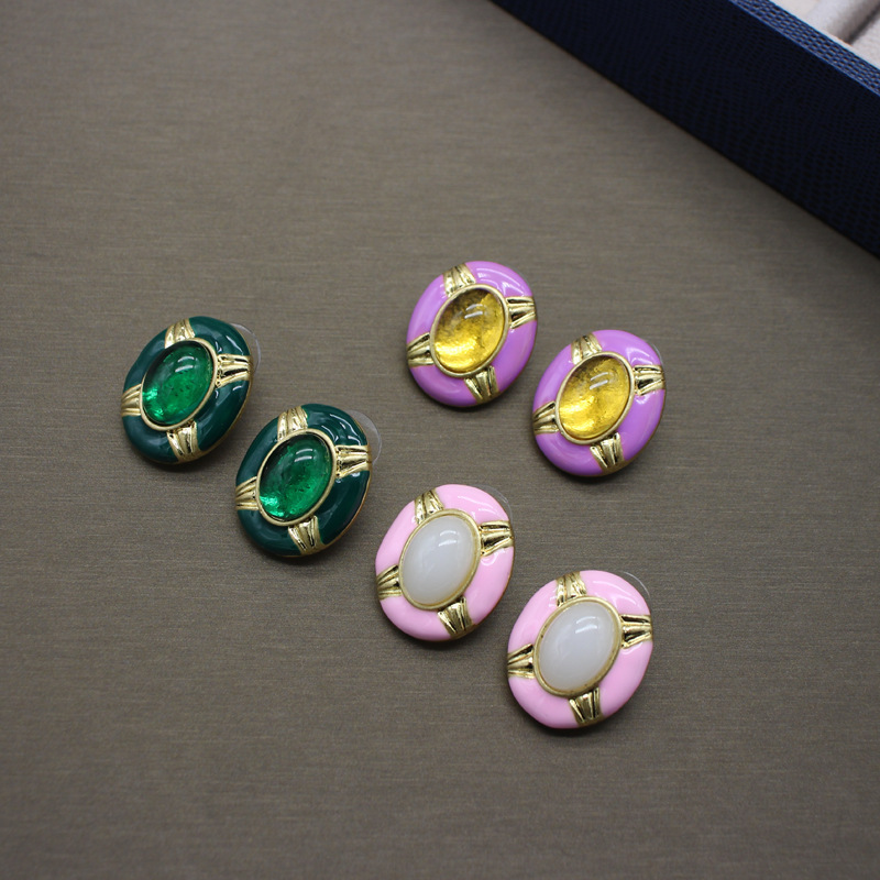 Retro Oval Alloy Inlay glass Womenu0027S Ear Studs 1 Pair