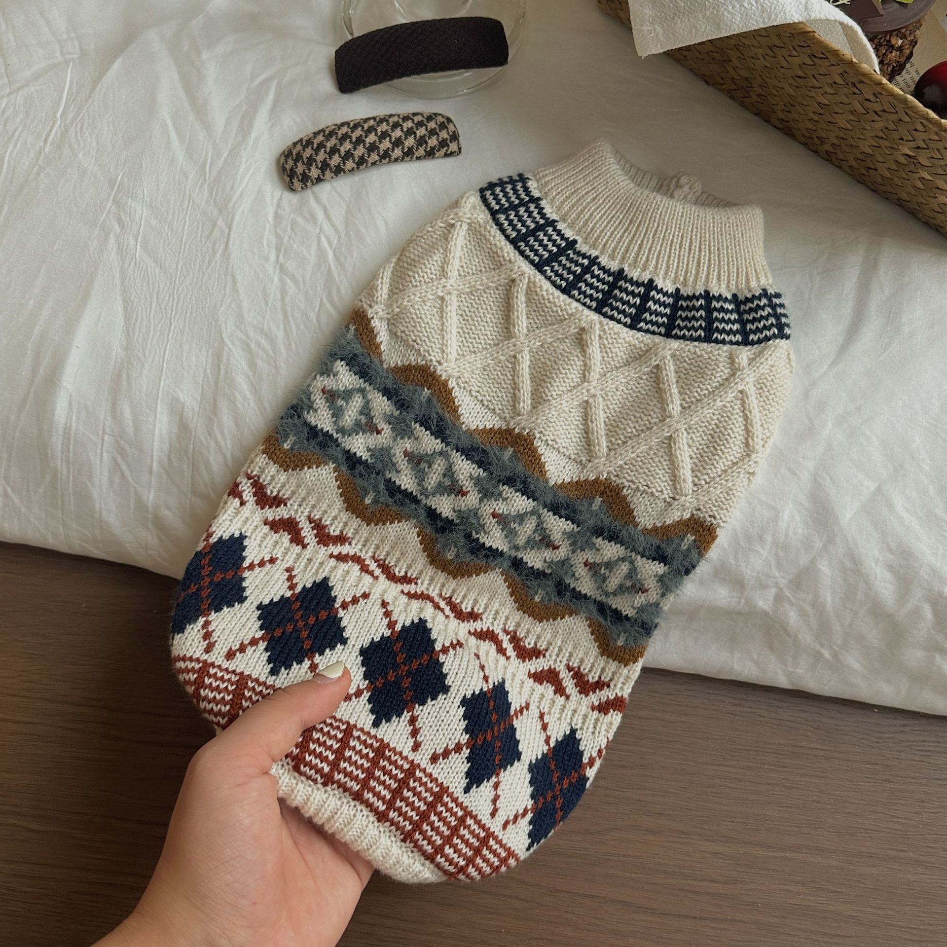 Herfst en winter truien voor huisdieren hondenkleding kleine honden en katten Fair Isle ruitpatroon retro Britse stijl