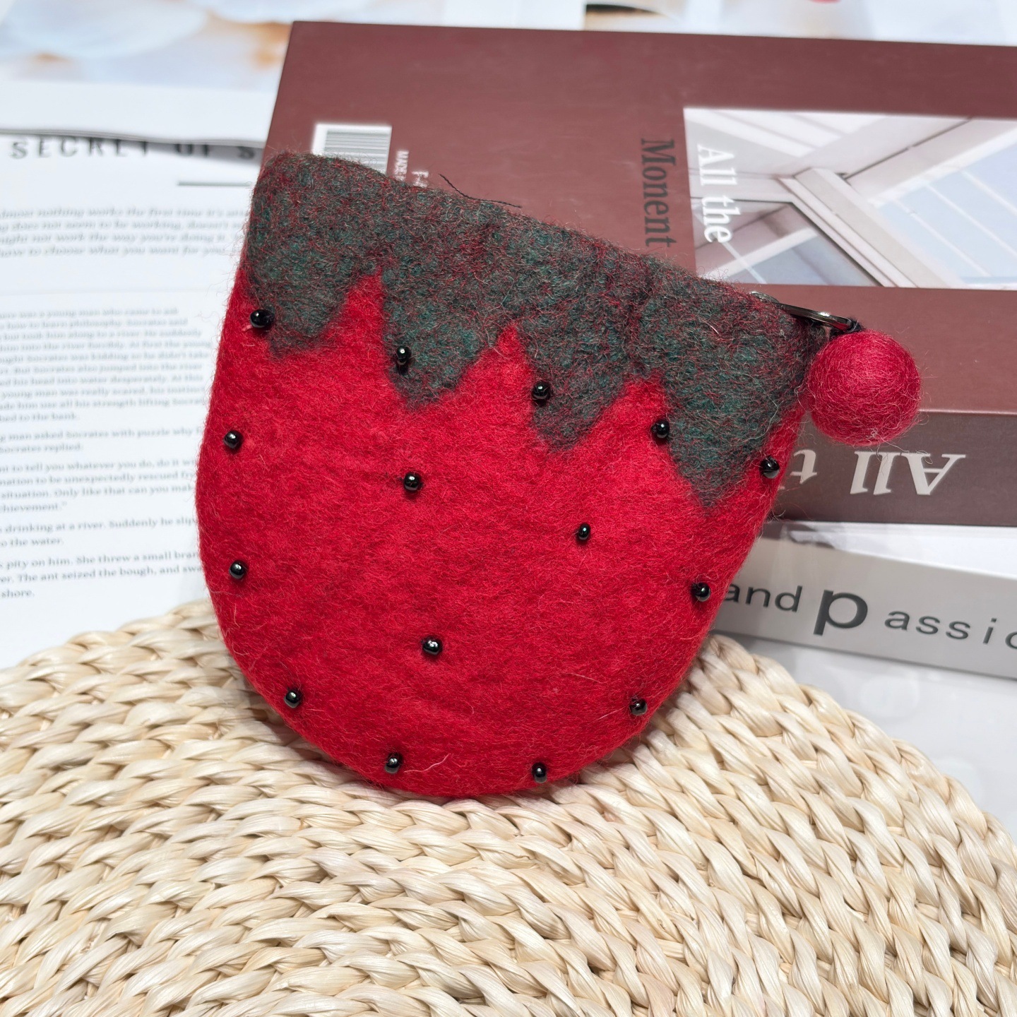 딸기 동전 지갑