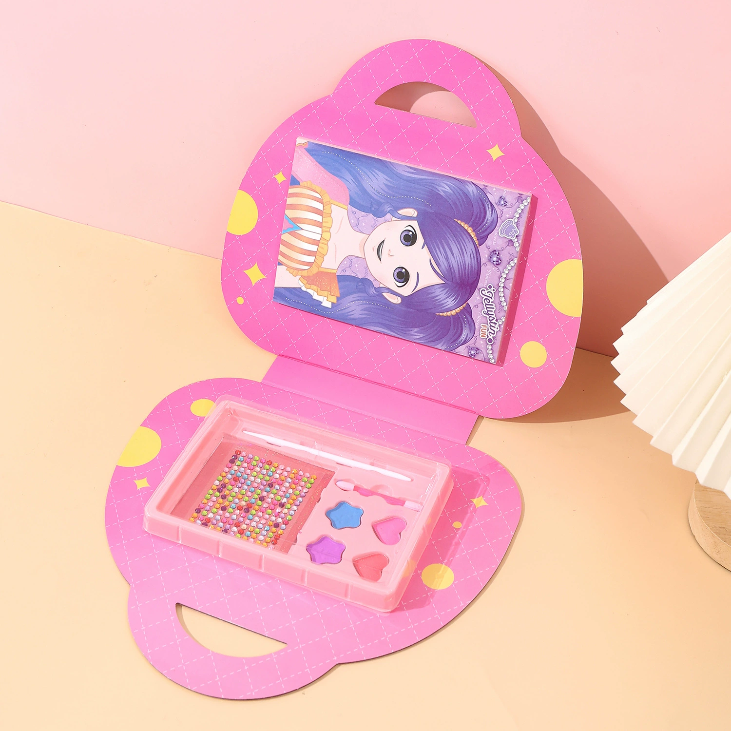 Косметичка, игрушка, DIY, граффити, переодевание, стиль принцессы