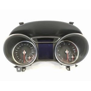 Applicable to Mercedes-Benz 156 GLA180 GLA200 GLA220 GLA260 GLA43 car dashboard