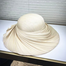 华巧  稀缺高奢小众金丝草帽子可拉伸女款光泽老钱风防晒帽子