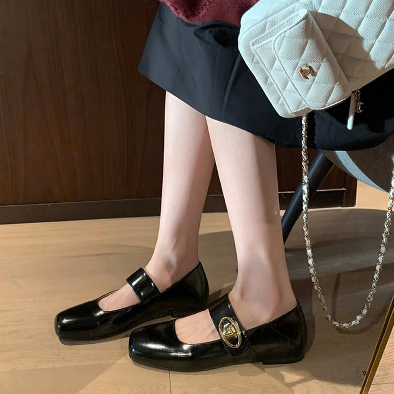 Nuevo otoño de la uva de la madre francesa retrógrada con velcro Mary Zhen boca plana zapatos de una sola mujer