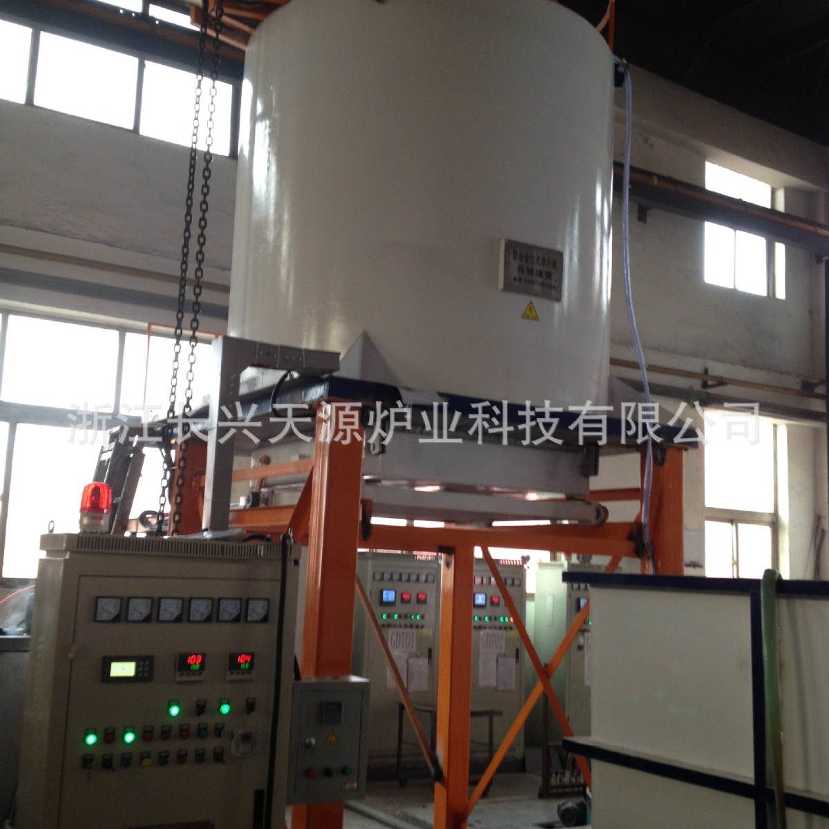 铝合金固溶时效热处理设备ClC系列铝合金淬火炉 立式铝合金固熔炉