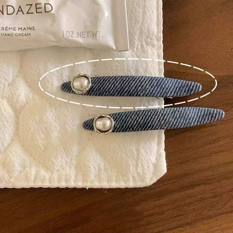 Denim pearl willow leaf hair clip - single pack