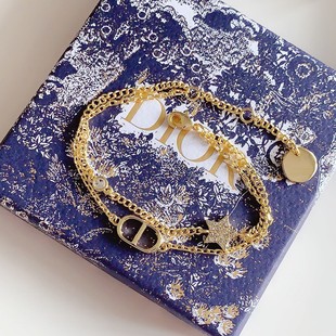 D family/Dijia bracelet women's simple internet celebrity classic two-piece bracelet five-pointed star women's golden letter bracelet women