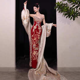 敬酒服秀禾服婚服新娘2025新款重工新中式印尼风订婚礼服拖尾旗袍