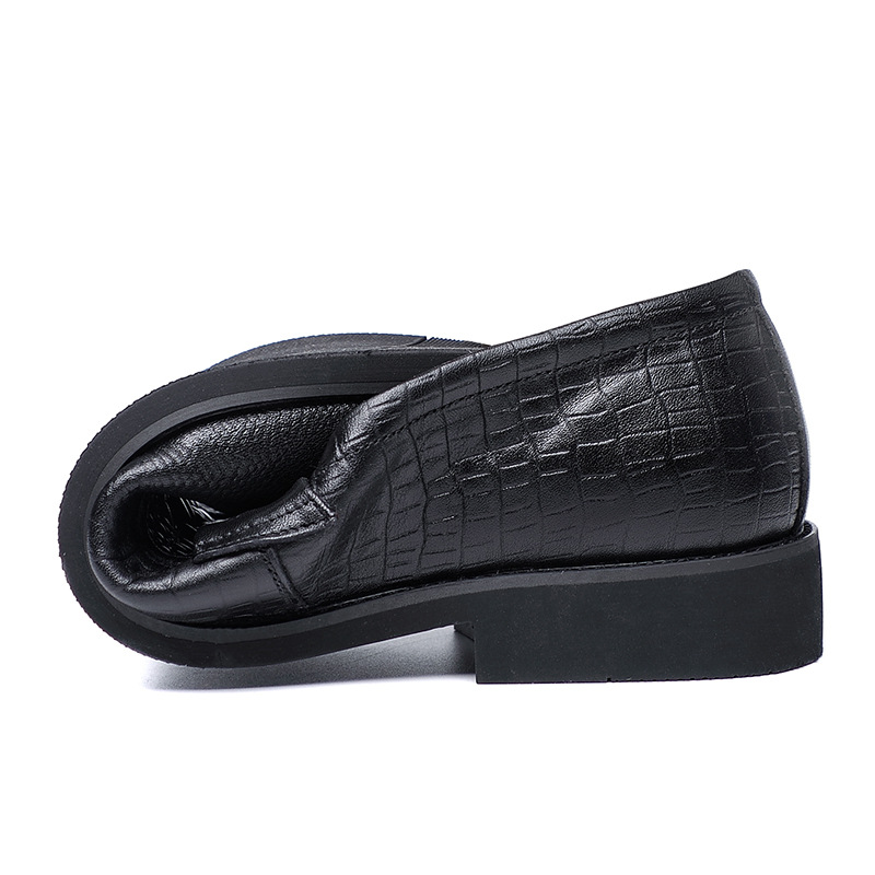 Nueva capa superior de piel de vaca zapatos de cuero de los hombres de negocios desgaste formal Caballero señaló estilo británico zapatos de los hombres de cuero genuino zapatos de los hombres suaves