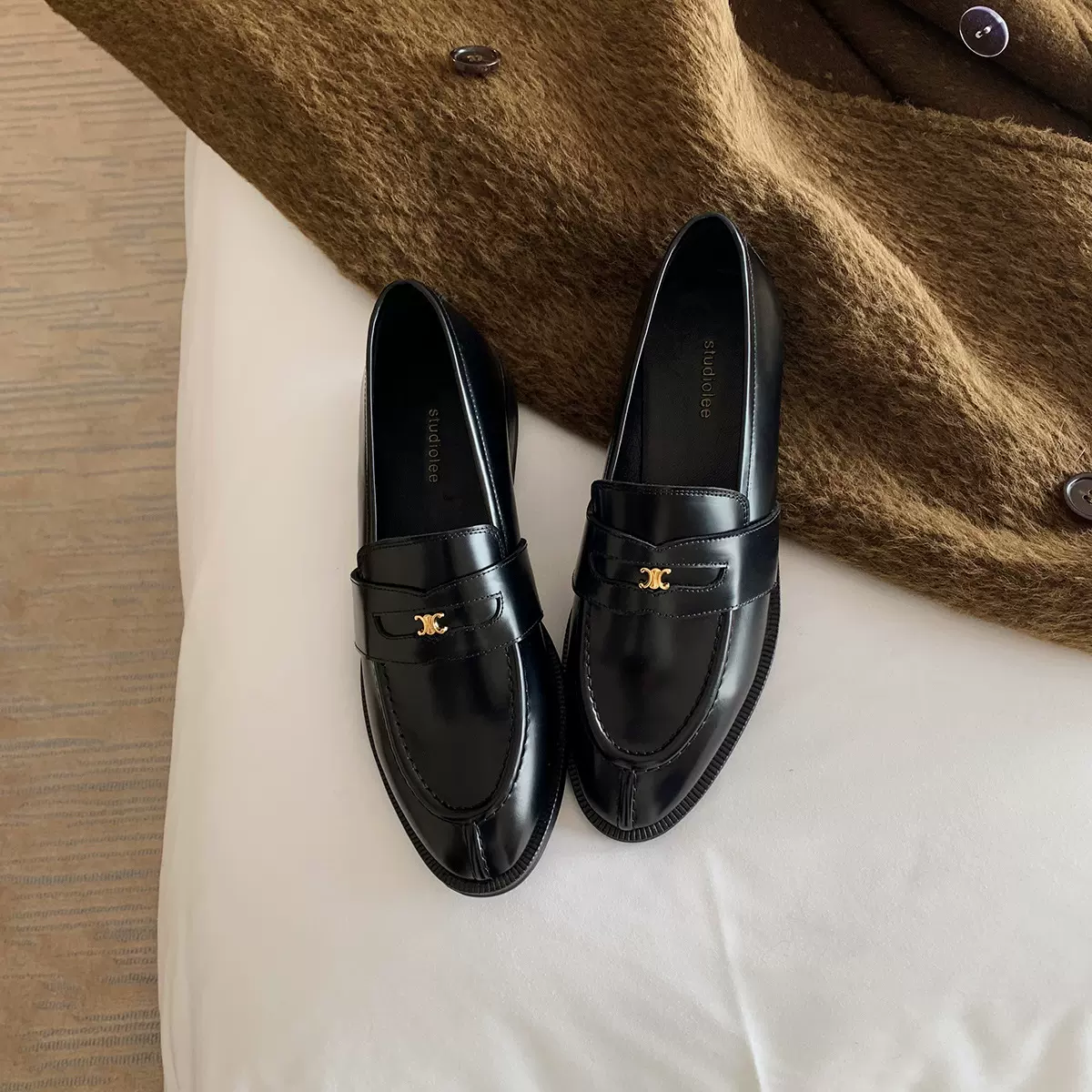 现货秒发！葡萄妈同款鞋英伦风圆头小金扣单鞋粗跟厚底乐福小皮鞋