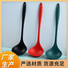 メーカーの現物卸売りは鍋にくっつかない現代のシンプルなシリカゲルスプーン家庭用食品級の高温調理スプーンです。