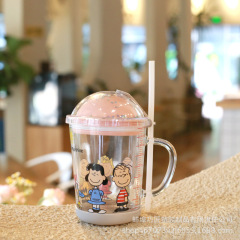 かわいいシリコン底ミルクプラネット蓋付きストロー付きガラスカップ 400ML 目盛り付きカップ ハンドル付き水筒 計量カップ ギフトカップ