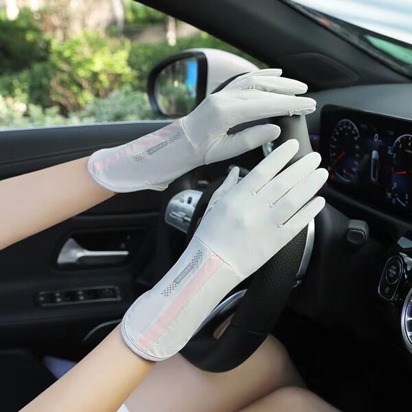 Summer thin silk breathable quick dry travel non-slip gloves for men…