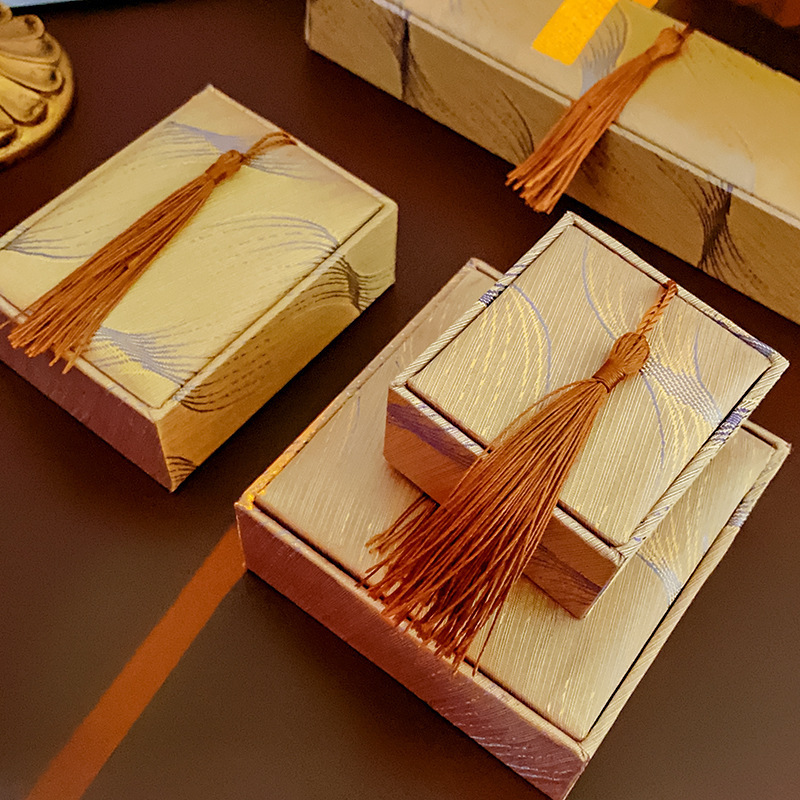 Jewelry Ring Necklace Tassel Jewelry Box National Trend Retro Personalized Storage Box Fashion High-End Gift Box
