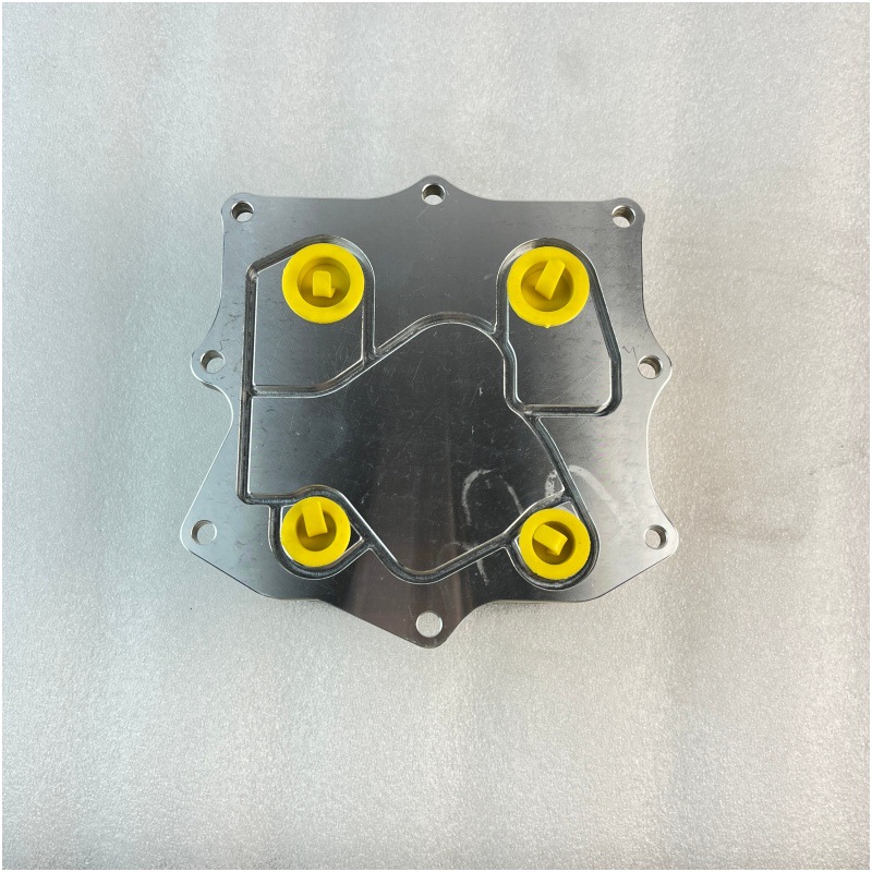 5318533 Is Suitable for Foton Cummins Isf2.8 Car Oil Cooler Radiator 5318533