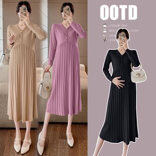 Real shot in stock 2023 early autumn new knitted temperament Joker loose sweater pleated maternity dress