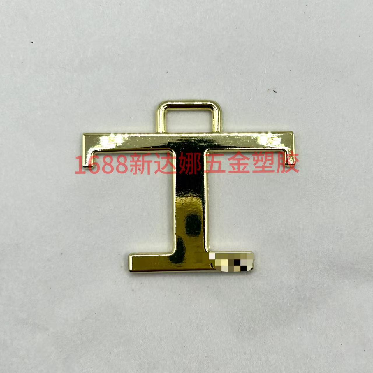 Zinc alloy light gold T-shaped buckle bag hardware strap ring pendant luggage engraving accessories wholesale