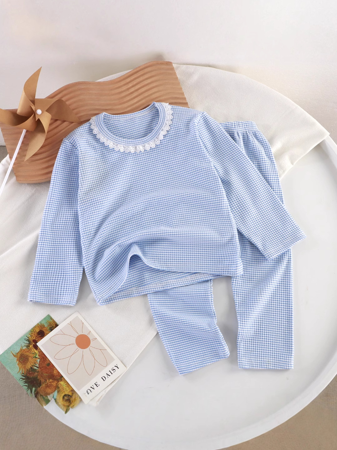 Nuevo traje de niños niñas pijamas pijamas de encaje mujer de primavera y otoño fábrica de ropa de hogar al por mayor