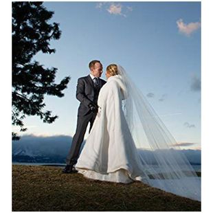 2022 Winter and Spring Bride Wedding Warm Cloak Exterior Shooting Warm Cloak Meeting and Reception