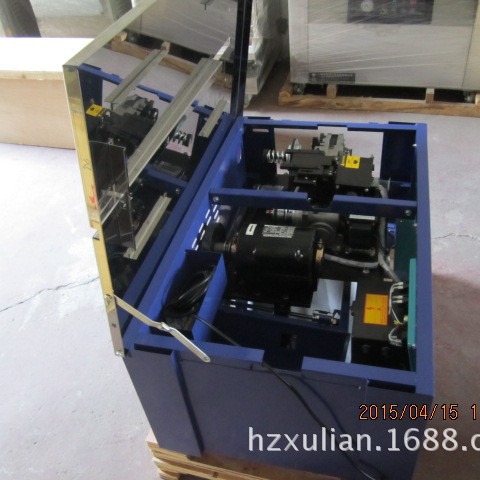 供应半自动打包机、半自动捆扎机、低台打包机、PP带打包机