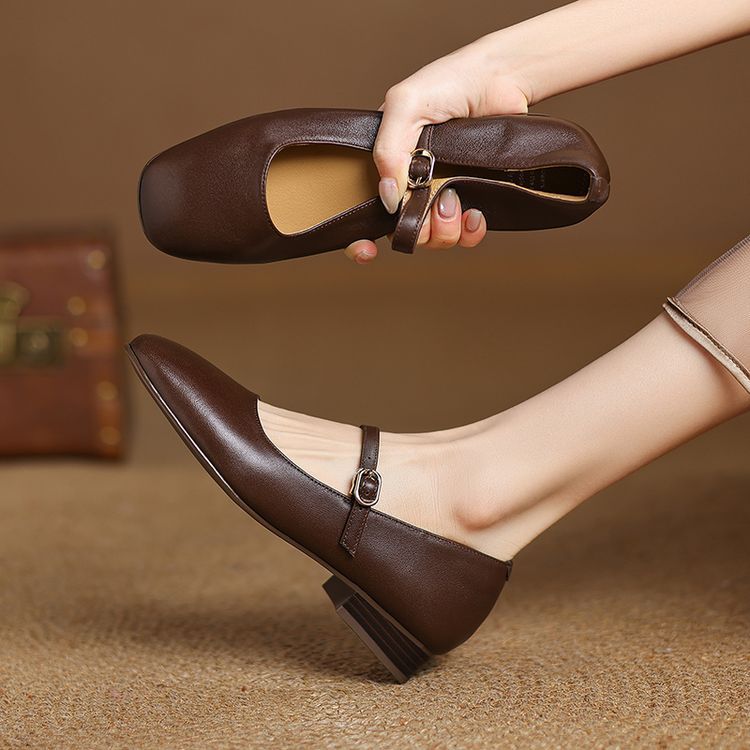 Mary Jane shoes square toe low-cut