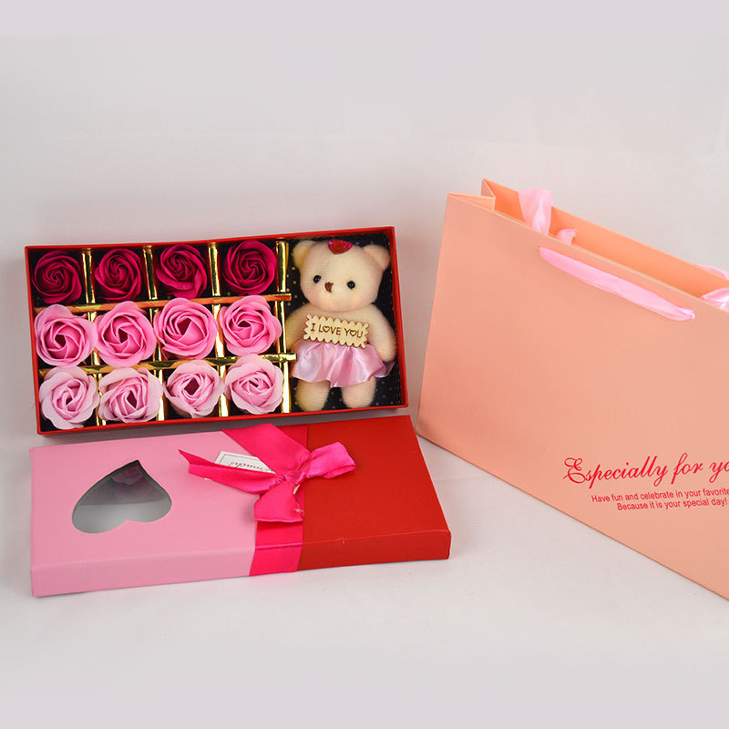 爱心玫瑰香皂花毕业礼物小熊礼盒 教师节生日创意12朵渐变花礼物