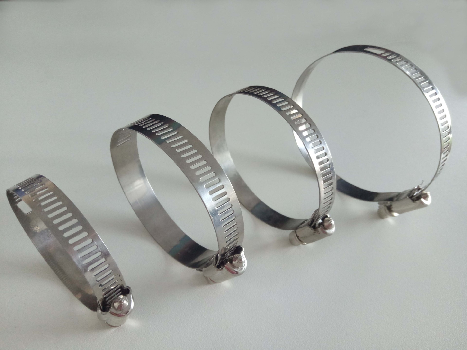 不锈钢喉箍 卡箍 抱箍 橡胶管卡子 油管卡子 水管卡子 暖风卡子