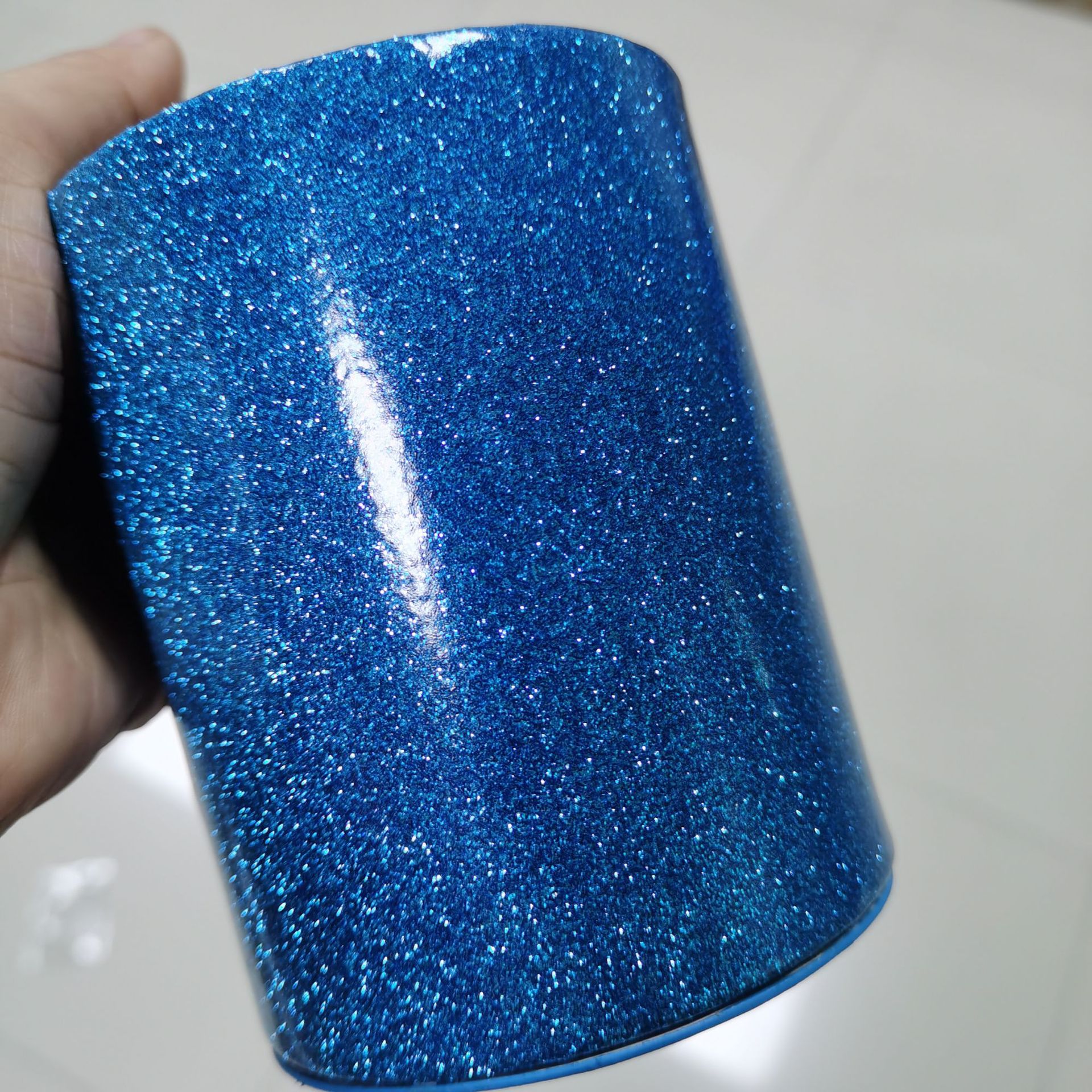 En stock de escritorio multifuncional maquillaje pluma contenedor de almacenamiento de cuero de la PU redonda contenedor de almacenamiento entidad fabricante suministro