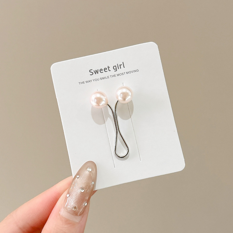 Botón de toalla de seda en forma de U de perla de color transfronterizo, bufanda de moda para mujer, clip para el cuello, bufanda, clip fijo, broche