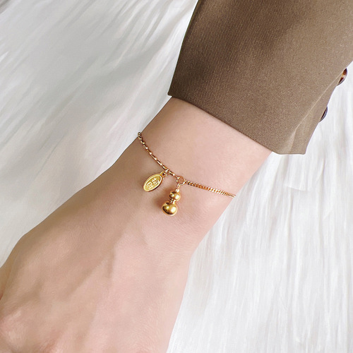 Lucky gourd bracelet new year female summer ins niche high-end bestie 18k gold titanium steel non-fading new