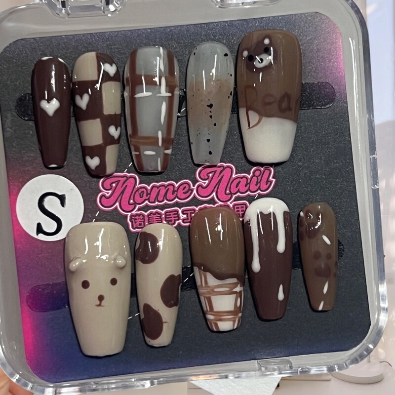 Purely Hand-Painted Wearable Nails with Bear and Rabbit Designs, Long Plaid Nail Art for Students, Hand-Painted with a High-End Feel, Sweet Girl Style