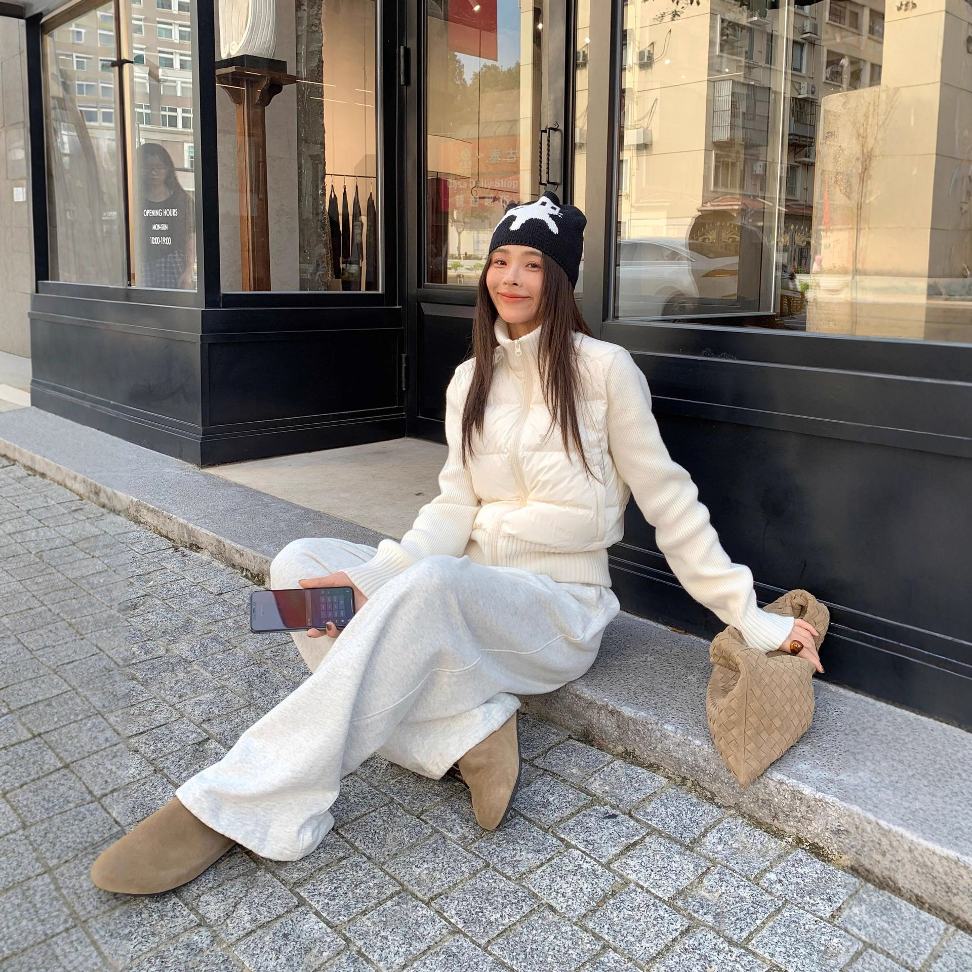 TTOO VOUIS秋季新款2293毛织袖拼接90白鸭绒轻盈保暖羽绒服女厚