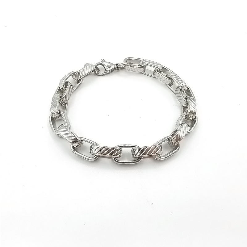 Light Luxury Niche Necklace Jewelry For Men, Vintage Choker, Collarbone Sweater Chain, Versatile Ancient Style_voghion.com