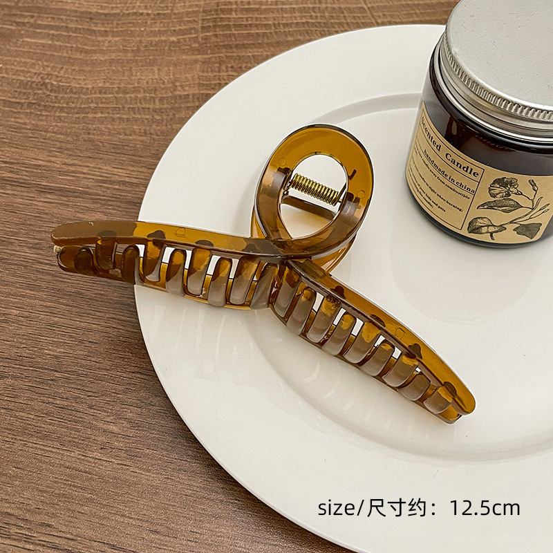 Retro francés gran clip de agarre mujer 2025 nuevo clip de tiburón de alta gama clip de cabello cabeza trasera clip de cabello tocado