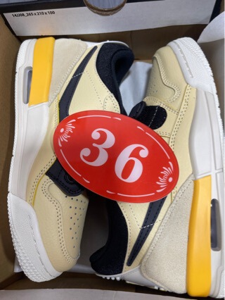 Size 36 Bargain Aj312 Low White Yellow Orange Black Men's and Women's Low-Top Basketball Shoes Cd7069-200