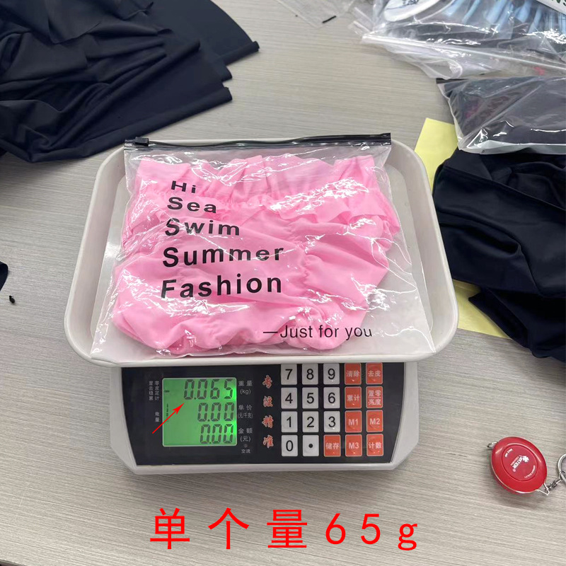 Venta directa de fábrica al por mayor nuevo gorro de natación con volantes de secado rápido más tamaño color sólido embalaje independiente gorro de natación