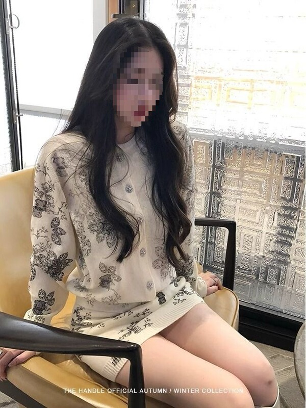 秋冬高级感法式富家千金软糯针织印花套装新款两件套裙修身显瘦女|undefined
