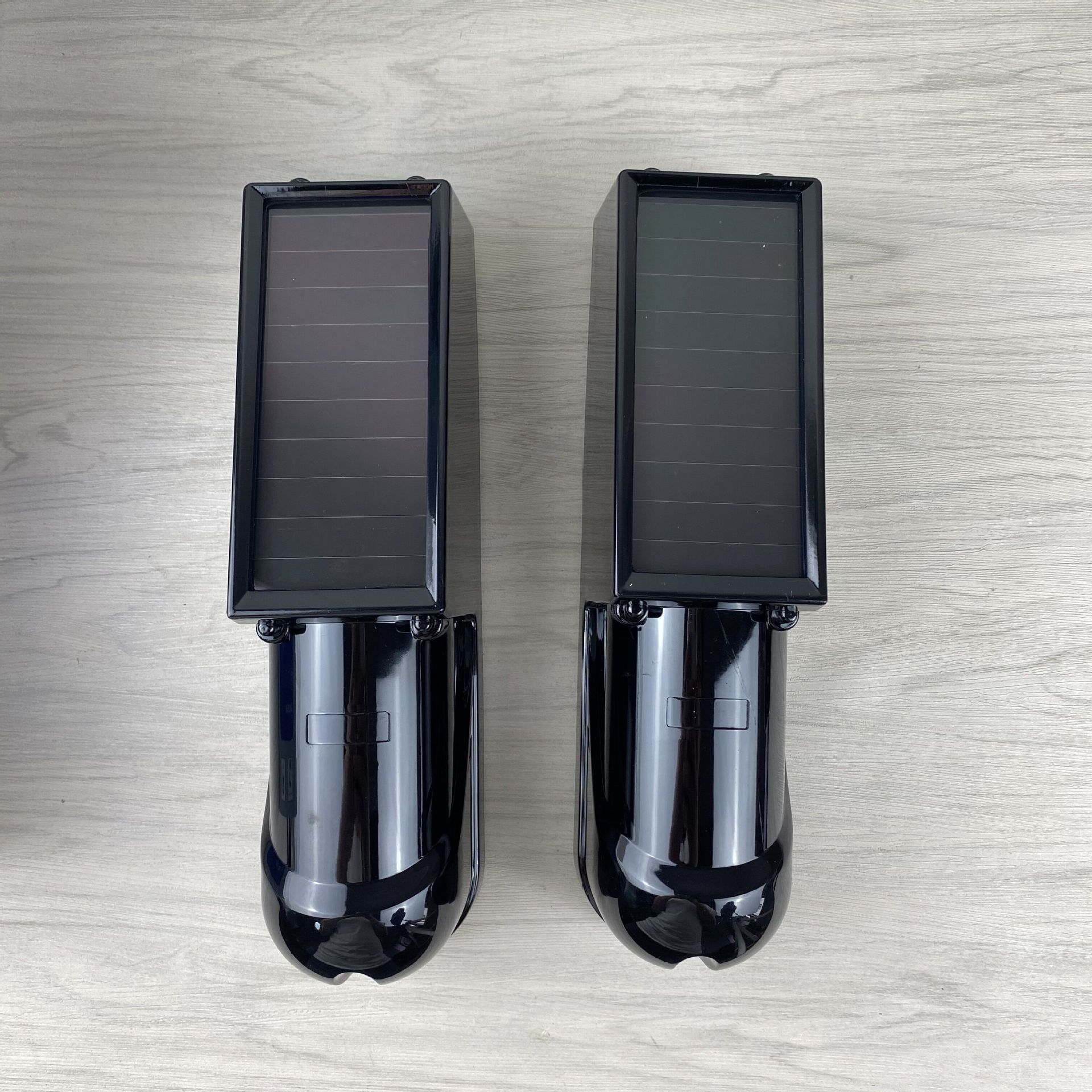 厂家直供433MHz无线太阳能红外对射户外无线电子栅栏探测器可充电