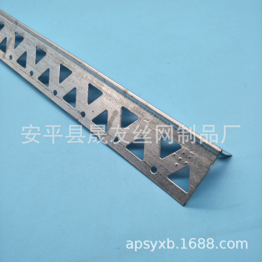 批发楼梯护角条  镀锌板冲孔装饰线  拉网金属包角条