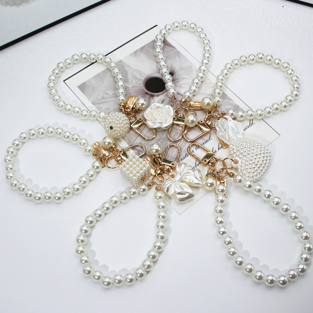 Cross-border Cute Keychain Pendant Pearl Love Bag Mobile Phone Hanging Bracelet Headset Hanging Car Key Ring