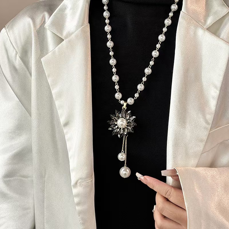 162 펄 그레이 크리스탈 플라워