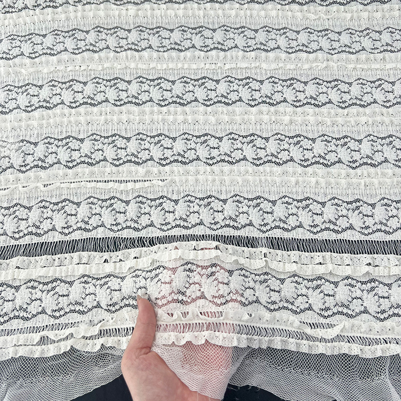 Tejido de encaje blanco de ganado vestido de encaje de otoño de encaje de cola de pescado de tela de encaje envuelta