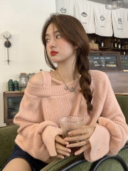 小心机露肩软糯针织衫毛衣女早秋季设计感小众法式温柔风宽松上衣