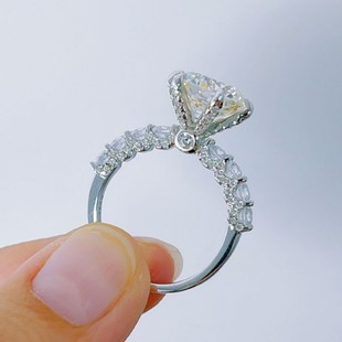 5 Carat 925 Silver High Carbon Diamond Women's Ring High-Definition Accessible Luxury Super Bright Aurora Firework Ring Oversized Diamond Flash Wedding Ring