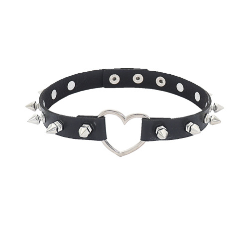European and American cross-border punk style rivet leather collar, personalized sexy love women's necklace choker collar clavicle chain