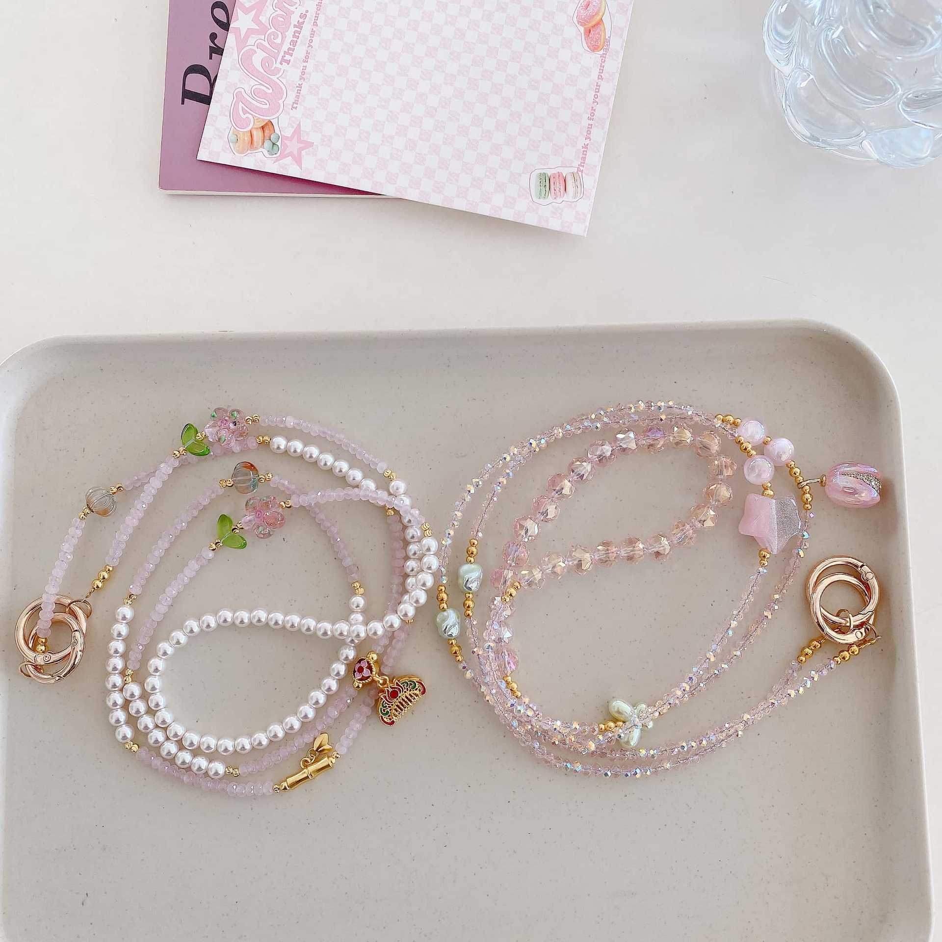 Cadena de teléfono móvil de alta gama hecha a mano de boutique, cadena de pulsera de flores, cordón de teléfono móvil de moda, cordón de mensajero largo y corto