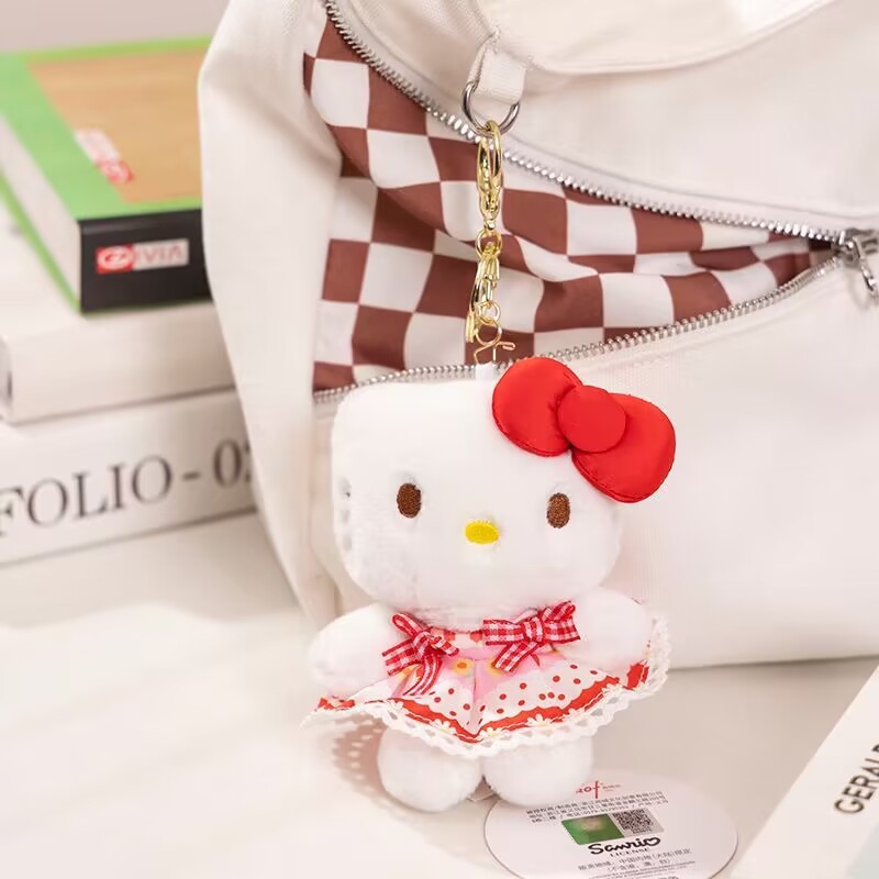本物のサンリオ KT 猫ペンダントキティ猫ハローキティスクールバッグ荷物バッグペンダント女性の車のキーホルダー