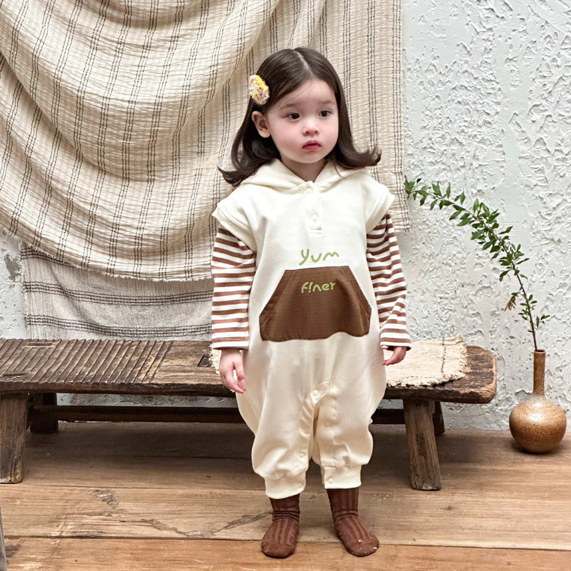 Ropa para niños coreanos, ropa para bebés, traje de otoño, traje de una pieza, traje de escalada 0-3, camiseta a rayas, mameluco con capucha, traje de dos piezas